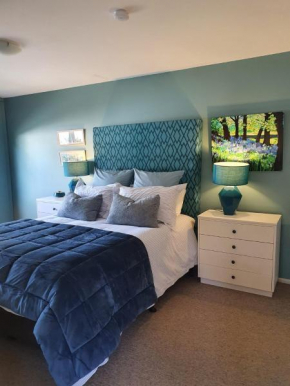 The Tin Hut, Blenheim